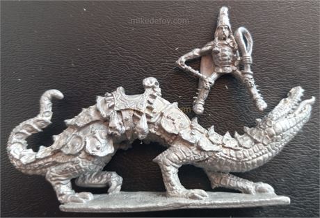 Ral Partha 01-034 Land Dragon & Captain 25mm Metal Miniature